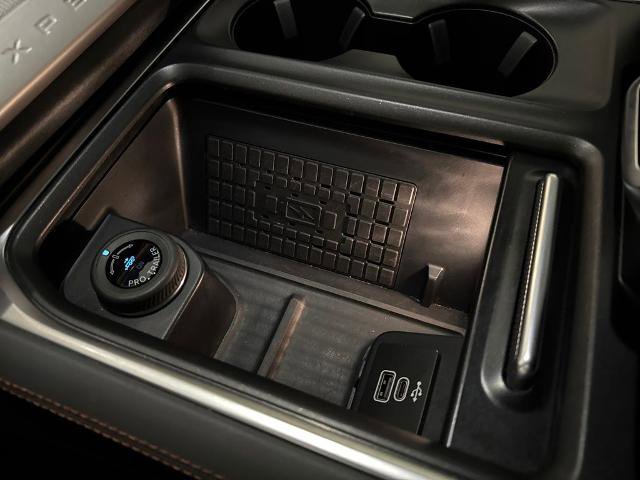 Certified 2025 Ford Expedition Active image 30