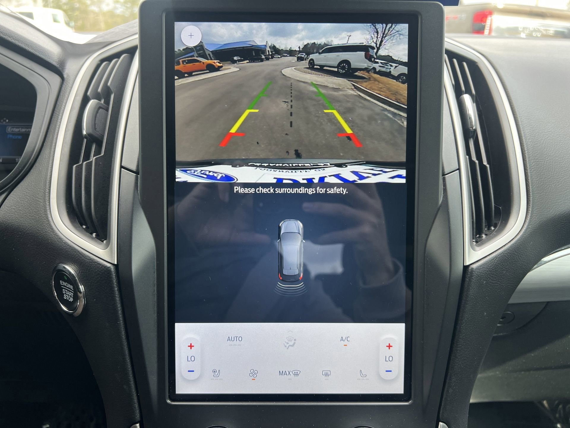 Certified 2022 Ford Edge SEL w/ Sport Appearance Package image 11