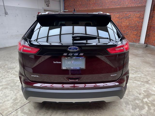 Certified 2022 Ford Edge SEL w/ Convenience Package image 3