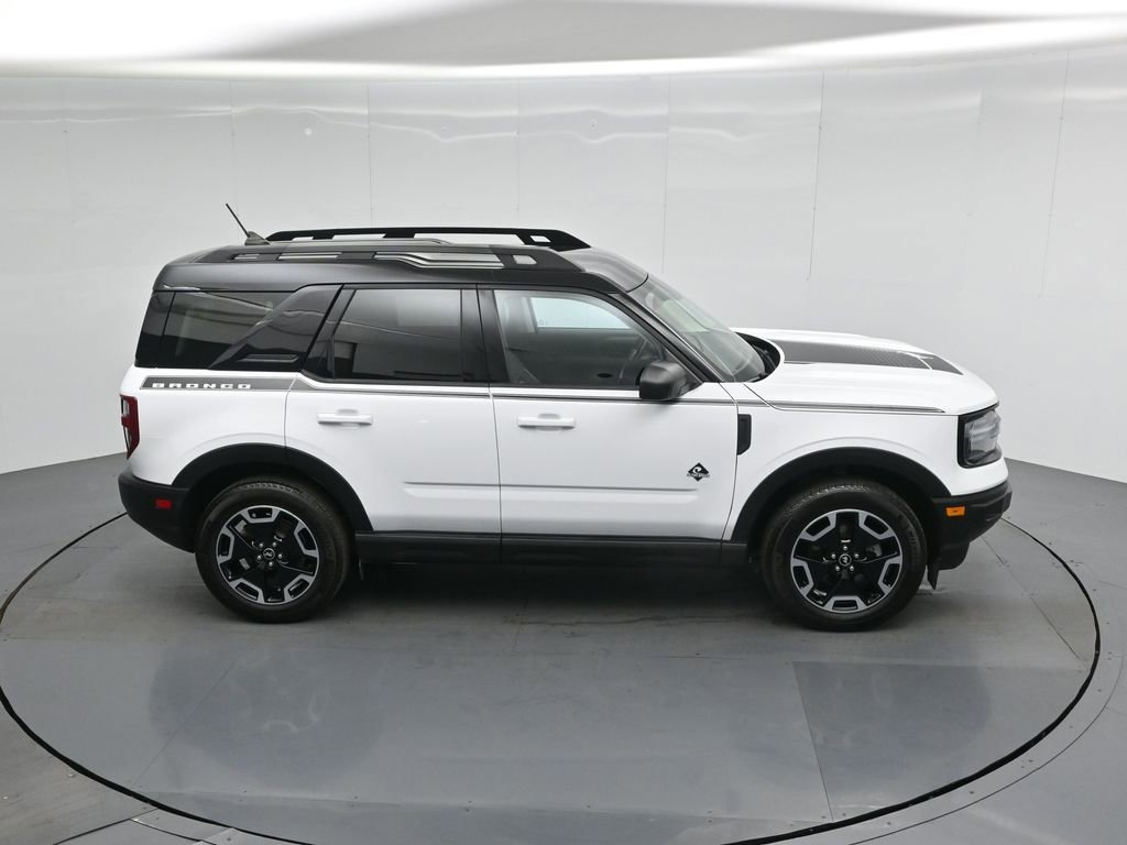 Certified 2024 Ford Bronco Sport Outer Banks w/ Topo Graphic Package AWD/4WD image 38
