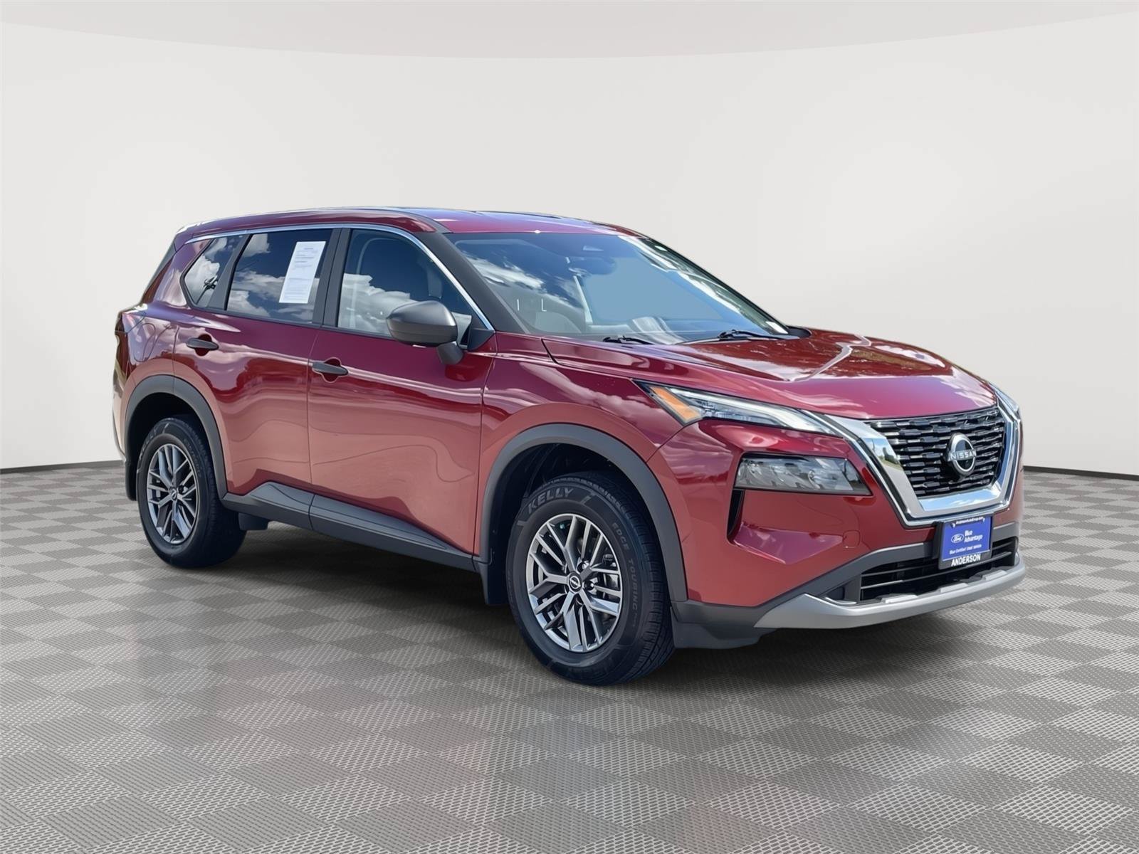 Used 2023 Nissan Rogue S AWD/4WD image 5