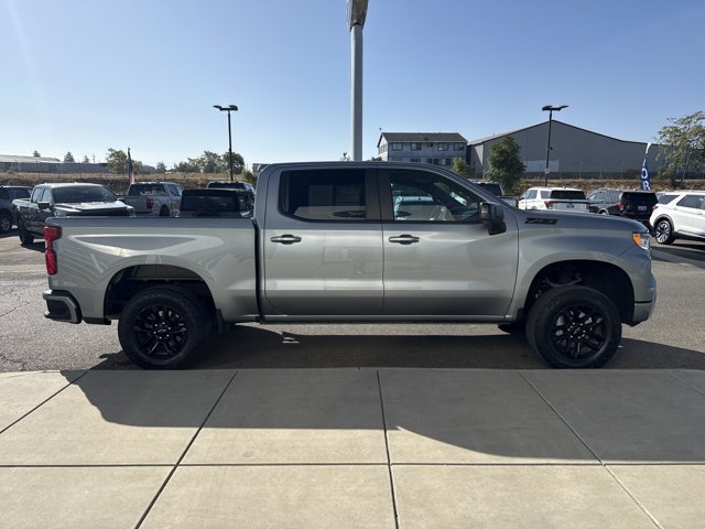 Used 2023 Chevrolet Silverado 1500 RST w/ Z71 Off-Road Package AWD/4WD image 6