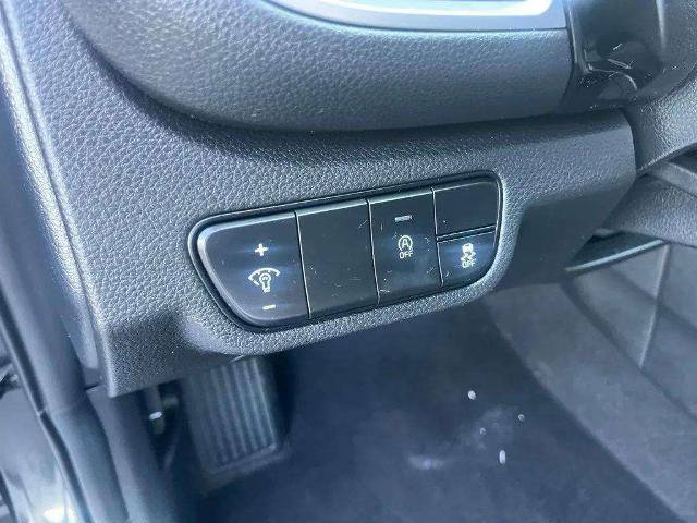 Used 2024 Kia Seltos S AWD/4WD image 18