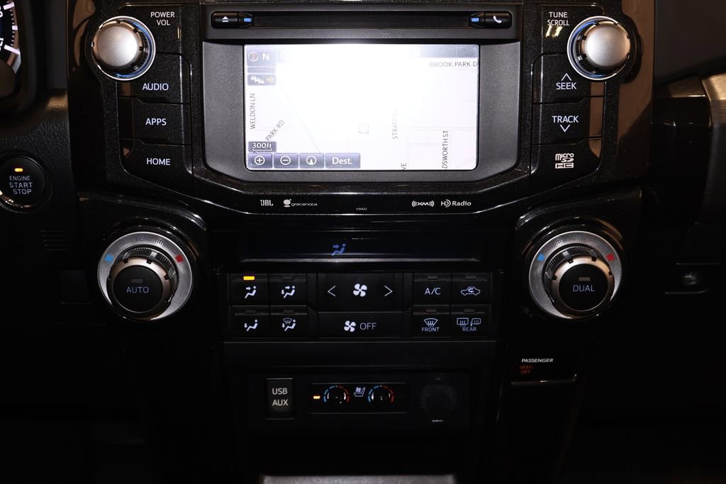 Used 2019 Toyota 4Runner Limited AWD/4WD image 32