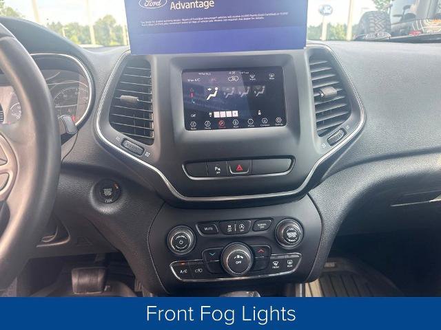 Used 2019 Jeep Cherokee Latitude Plus FWD image 17