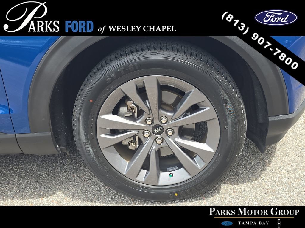 Certified 2021 Ford Explorer XLT w/ Equipment Group 202A RWD image 32