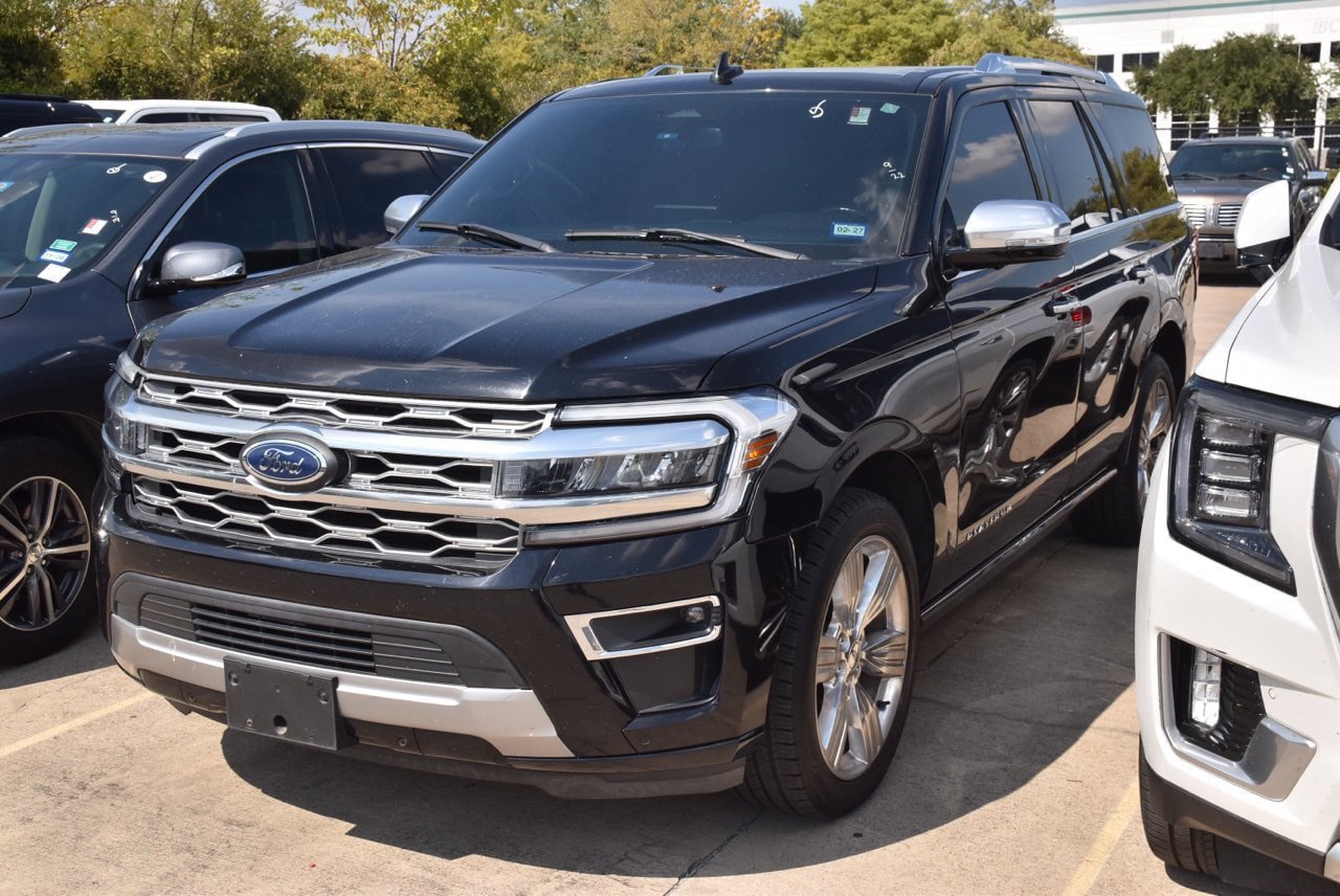 Certified 2022 Ford Expedition Platinum RWD image 2