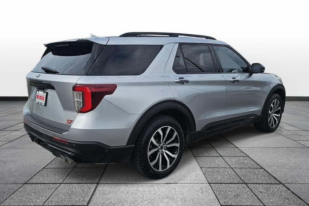 Certified 2020 Ford Explorer ST w/ Premium Technology Package AWD/4WD image 5