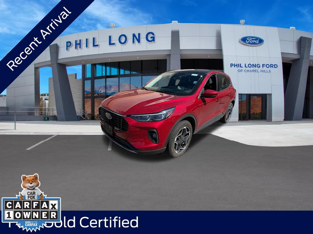 Certified 2026 Ford Escape Platinum w/ Premium Technology Package