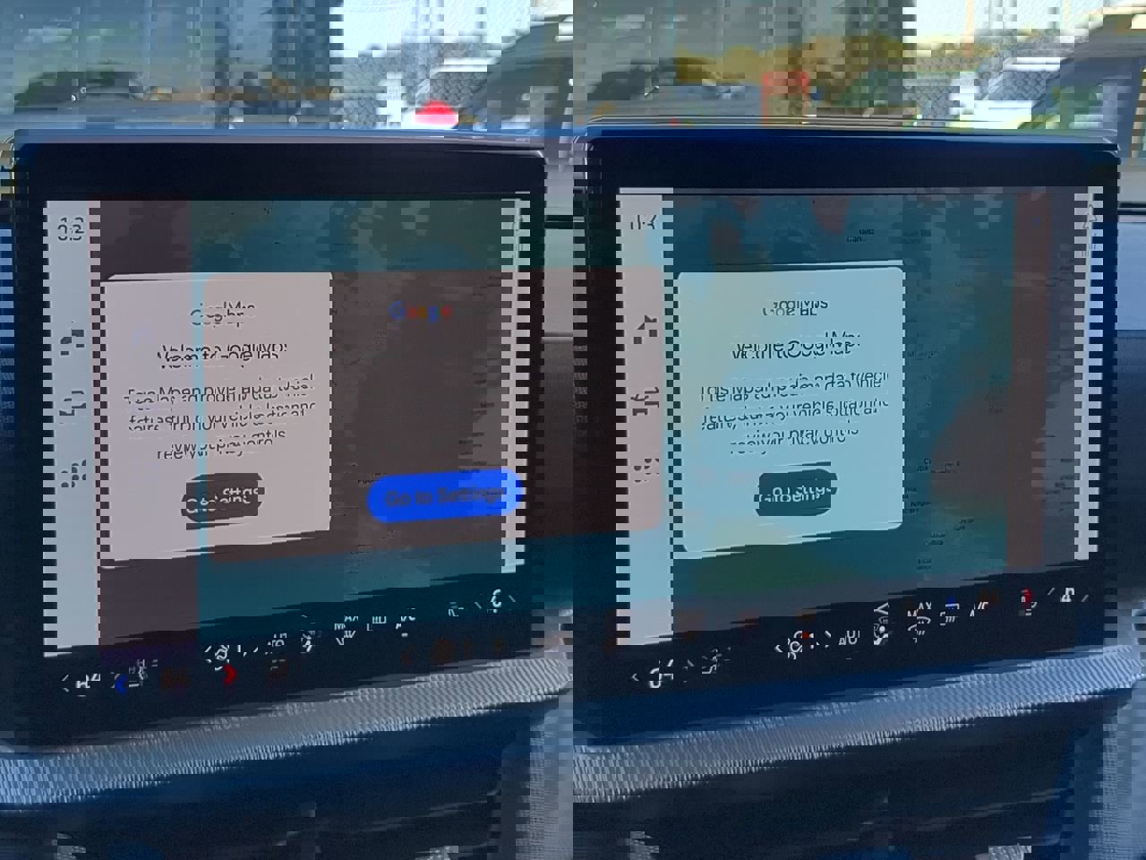 Certified 2025 Ford Explorer ST image 19