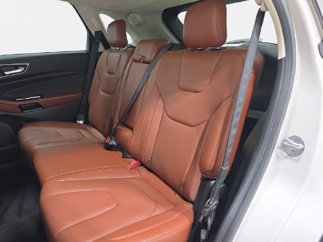 Certified 2017 Ford Edge Titanium w/ Equipment Group 302A AWD/4WD image 13