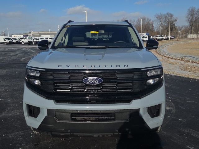 Certified 2025 Ford Expedition Max Active image 5