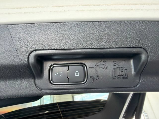 Certified 2025 Ford Explorer ST w/ Sun And Sound Package AWD/4WD image 11