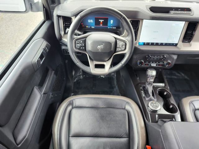 Certified 2025 Ford Bronco Outer Banks AWD/4WD image 13