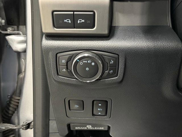 Certified 2022 Ford F350 Platinum w/ FX4 Off-Road Package image 17