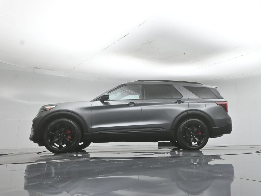Certified 2024 Ford Explorer ST w/ Equipment Group 401A AWD/4WD image 58