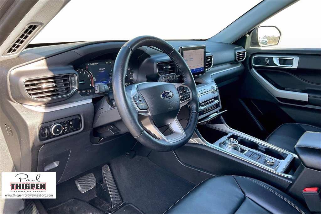 Certified 2023 Ford Explorer XLT w/ Equipment Group 202A image 13