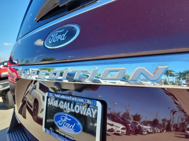 Certified 2021 Ford Expedition Max Limited image 11
