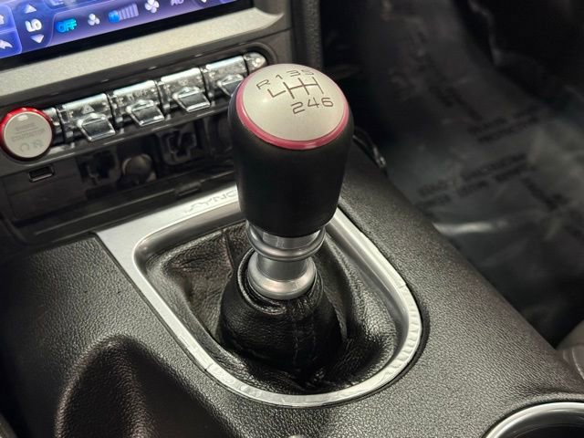 Certified 2019 Ford Mustang Coupe RWD image 31