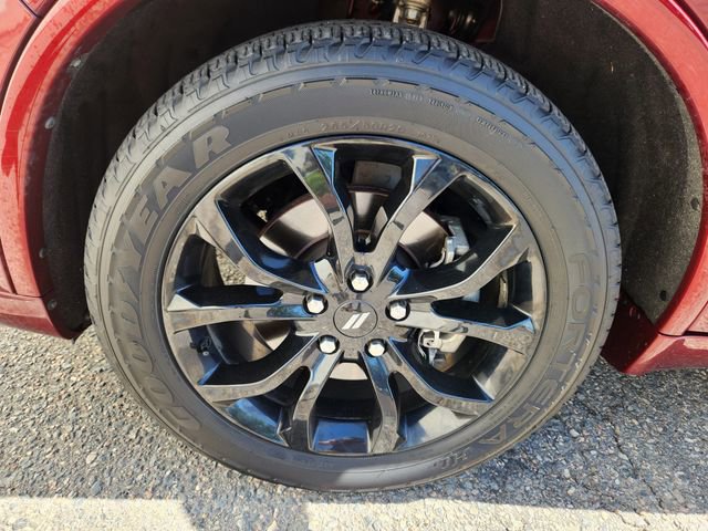 Used 2019 Dodge Durango R/T w/ Blacktop Package AWD/4WD image 22