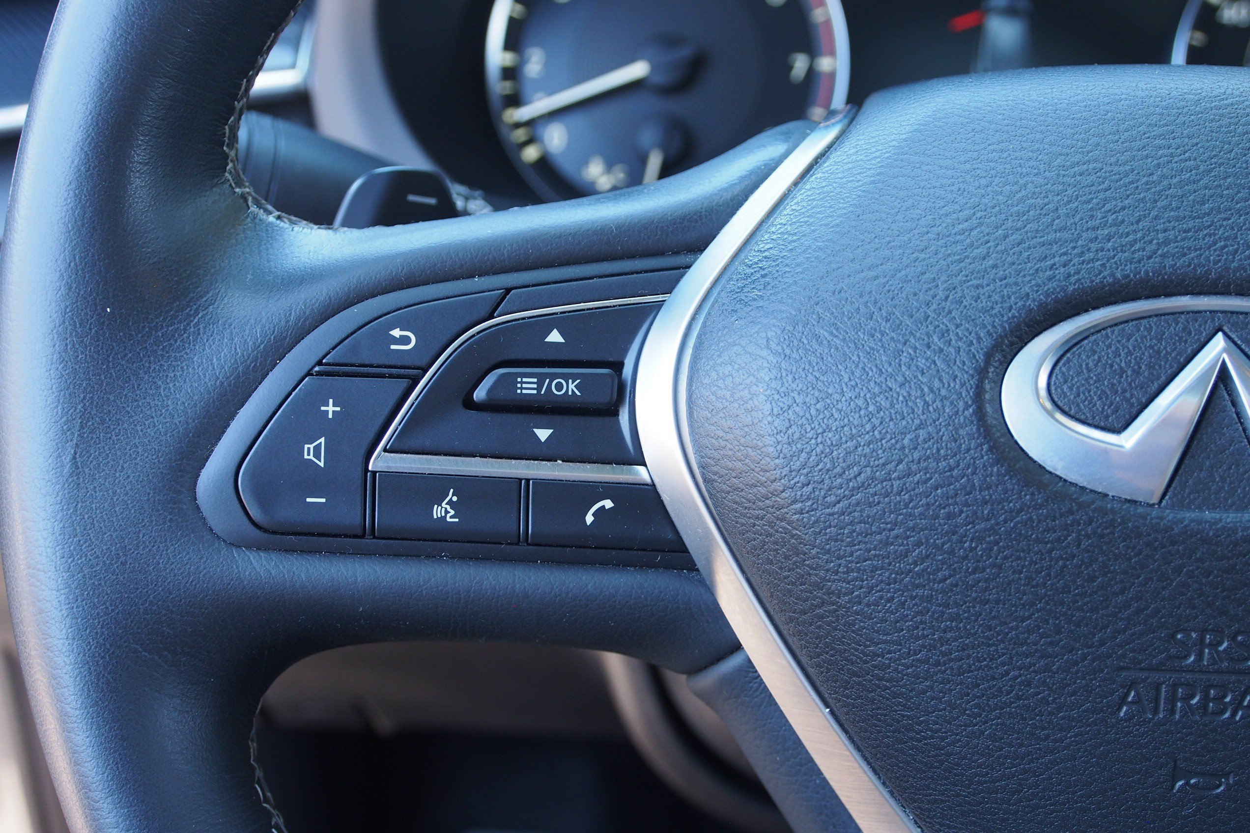 Used 2023 INFINITI QX50 Sport FWD image 25