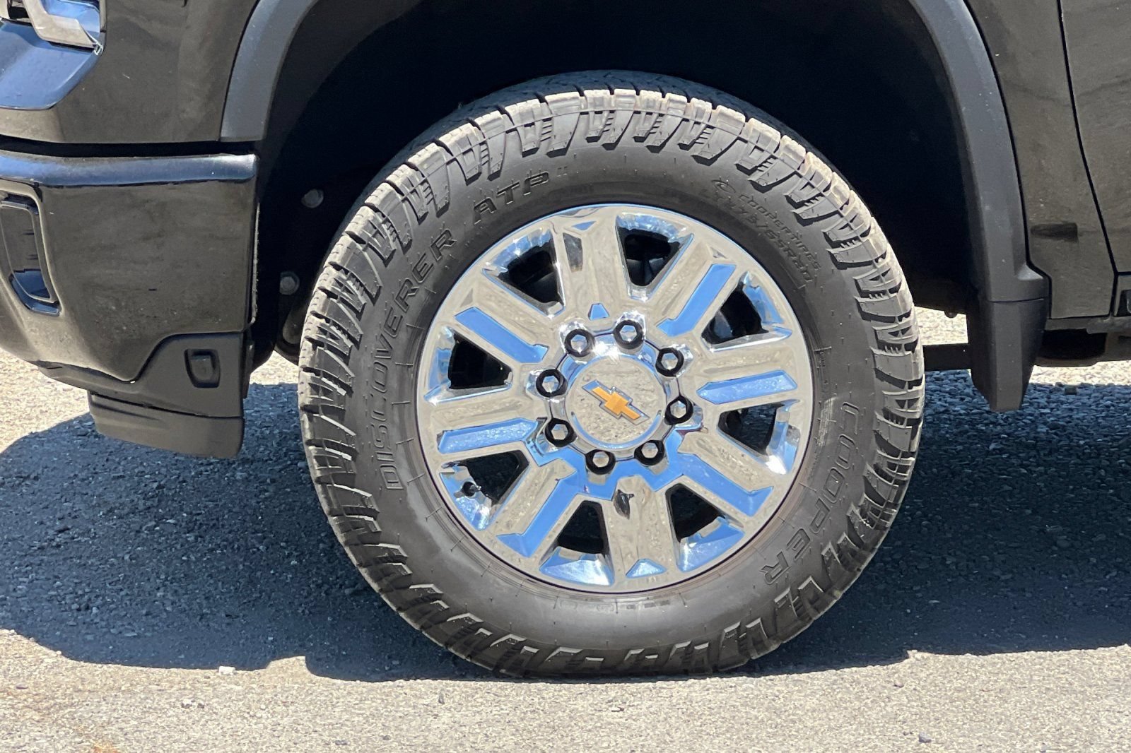 Used 2024 Chevrolet Silverado 2500 High Country AWD/4WD image 26
