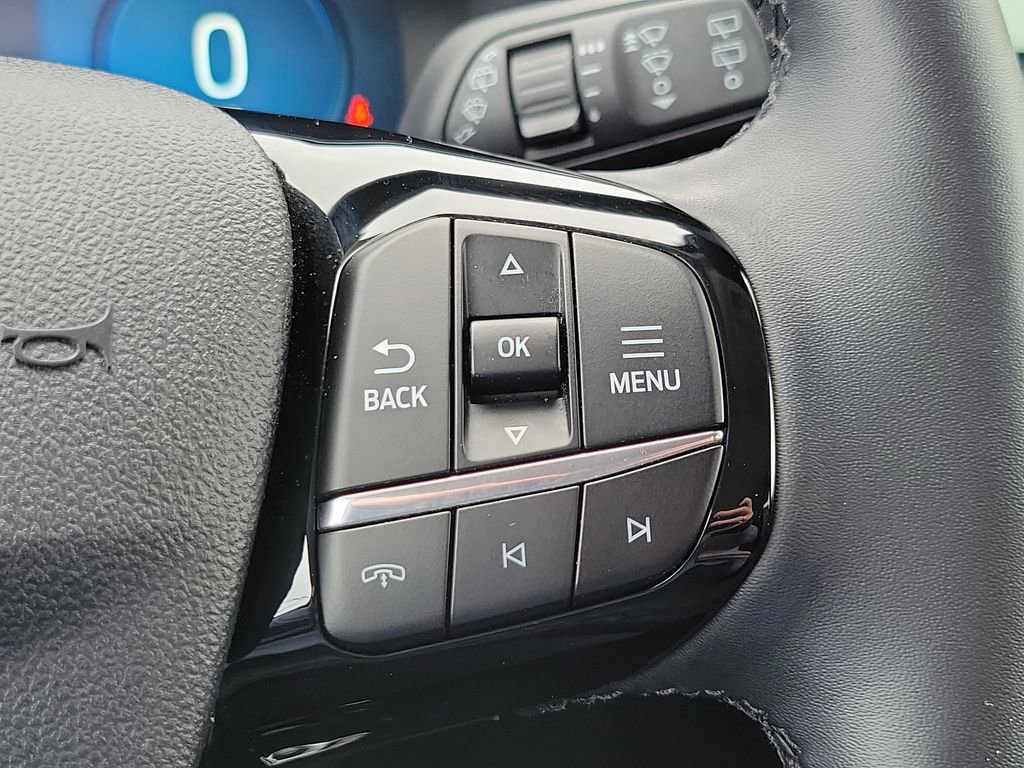 Certified 2025 Ford Escape Platinum image 14