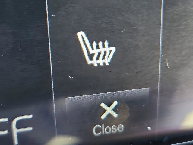 Used 2019 Volvo S60 T6 Momentum w/ Multimedia Package image 19