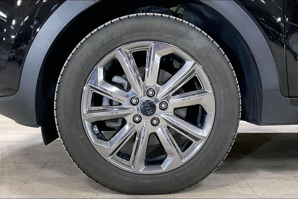 Used 2022 Kia Sportage Nightfall Edition w/ Nighfall AWD Premium Package image 9