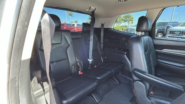 Used 2022 Kia Telluride EX w/ EX Premium Package AWD/4WD image 14