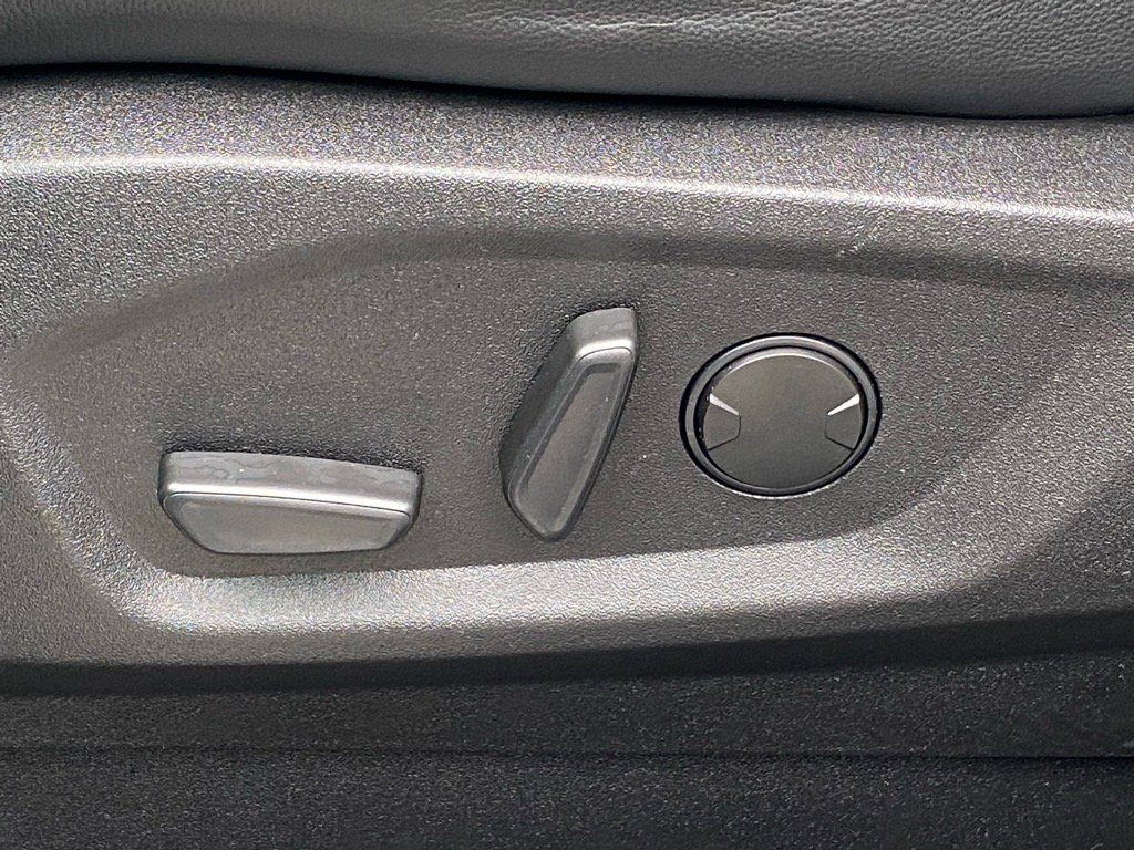 Certified 2024 Ford Edge Titanium w/ Equipment Group 301A image 12