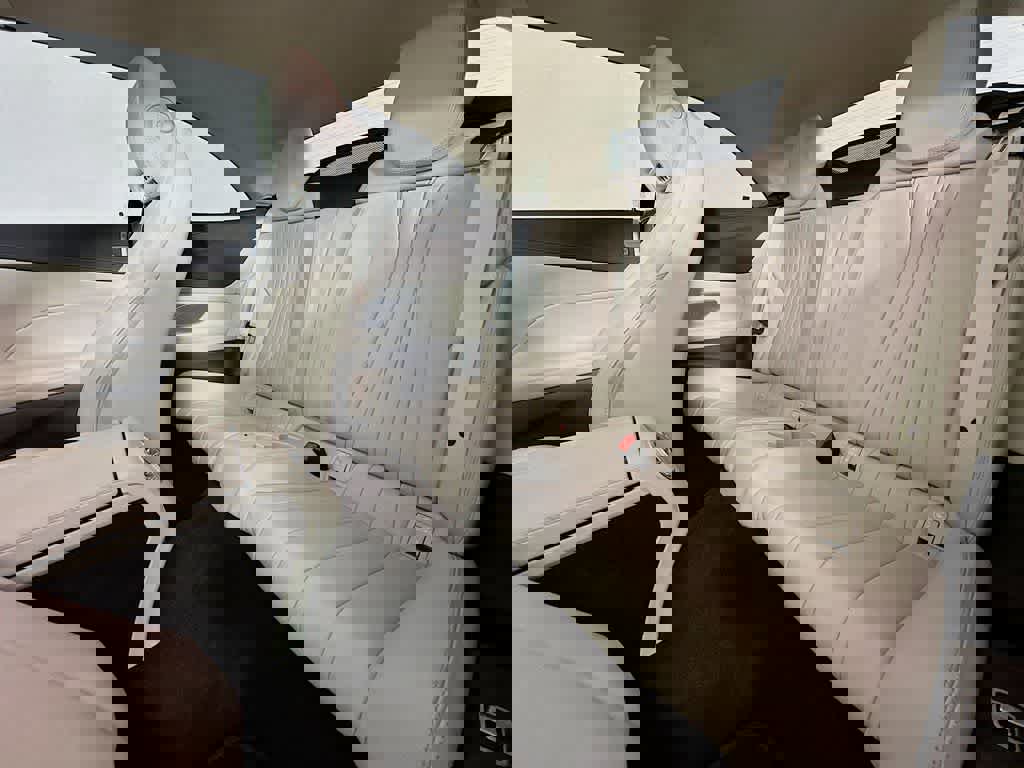 Used 2020 Mercedes-Benz E 450 E 450 image 16