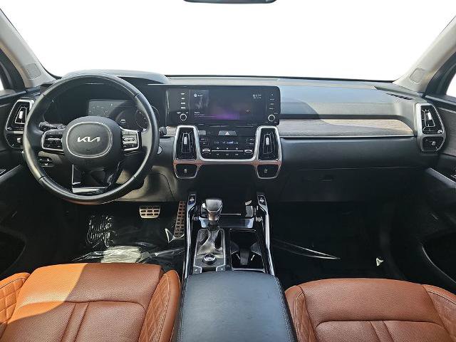 Used 2022 Kia Sorento SX Prestige w/ Rust Color Package AWD/4WD image 9