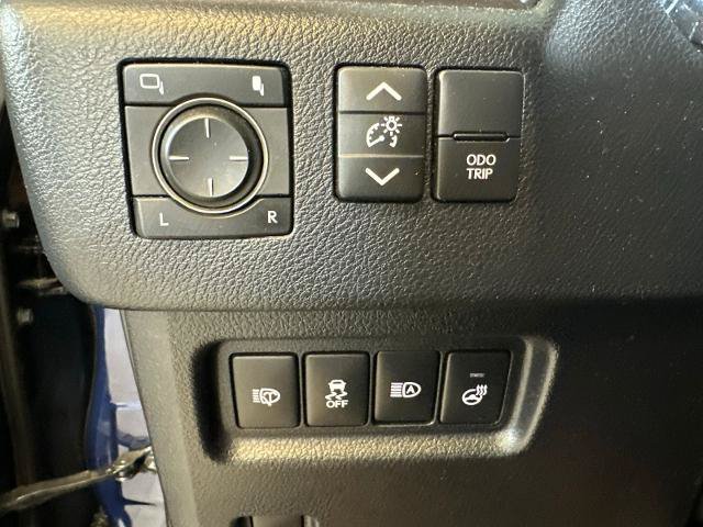 Used 2022 Lexus GX 460 Premium w/ Premium Plus Package AWD/4WD image 21