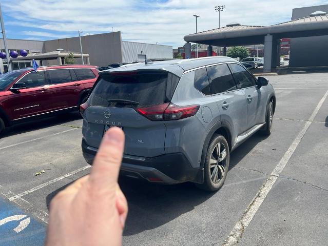 Used 2023 Nissan Rogue SL w/ SL Premium Package FWD image 3