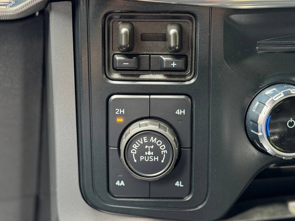 Certified 2025 Ford F150 Lariat w/ Equipment Group 501A Mid AWD/4WD image 18