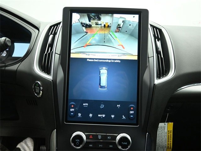 Certified 2022 Ford Edge Titanium image 28