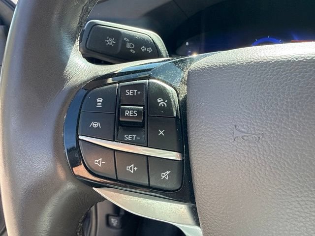 Certified 2023 Ford Explorer Platinum w/ Technology Package AWD/4WD image 26
