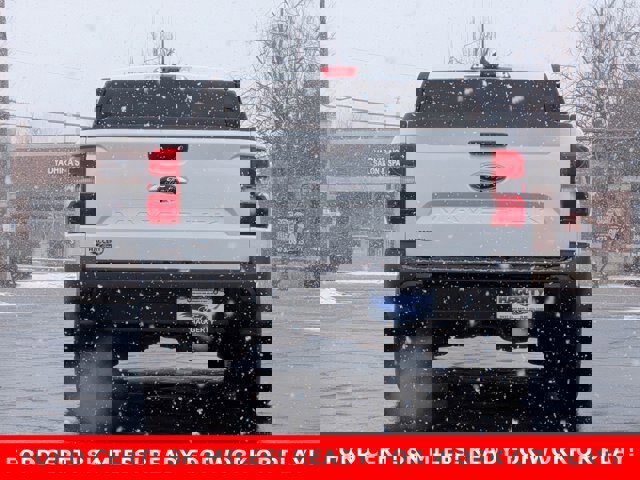 Certified 2024 Ford Maverick XL image 4