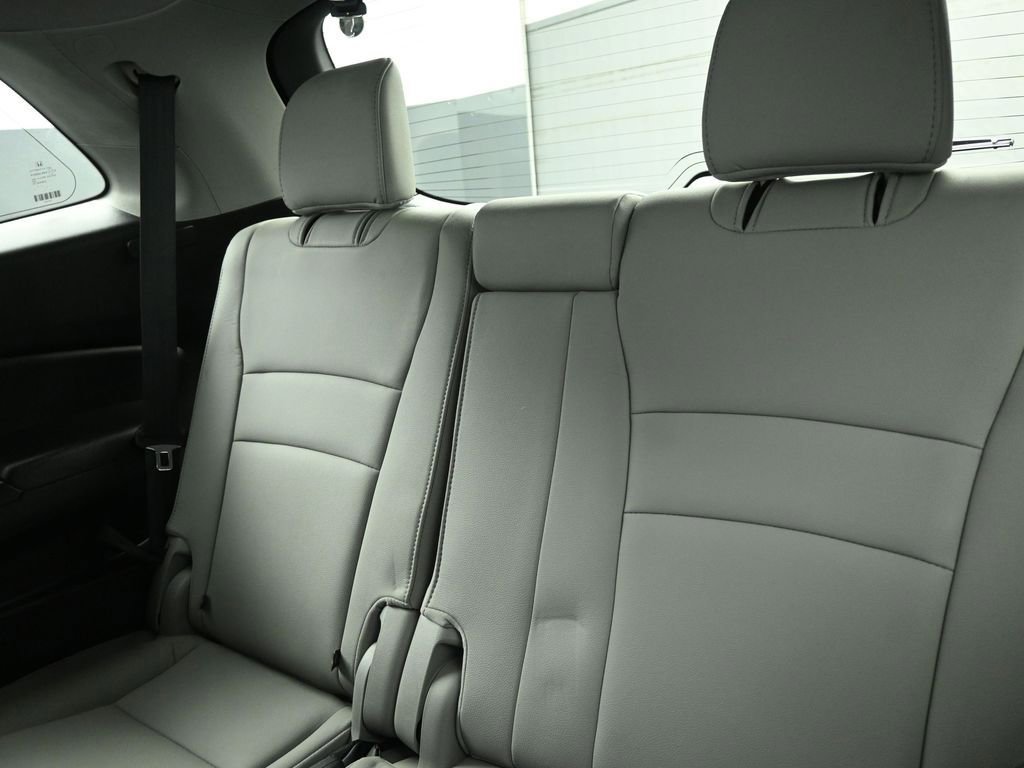 Used 2016 Honda Pilot EX-L image 45