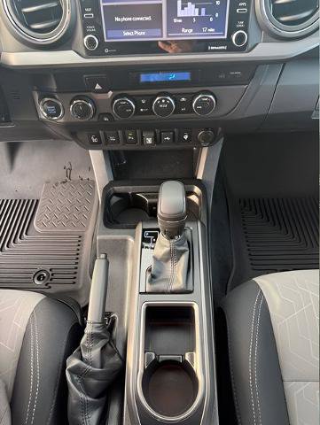 Used 2023 Toyota Tacoma TRD Off-Road w/ Technology Package image 31