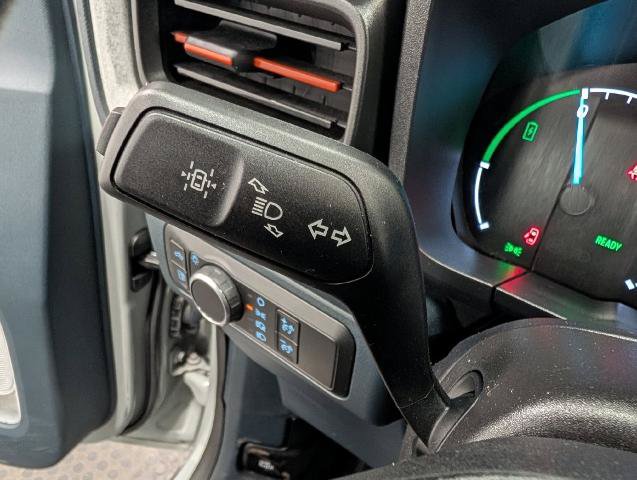 Certified 2022 Ford Maverick XLT w/ XLT Luxury Package FWD image 18