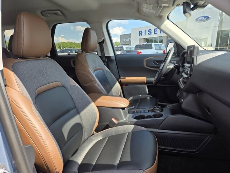 Certified 2024 Ford Bronco Sport Outer Banks AWD/4WD image 19