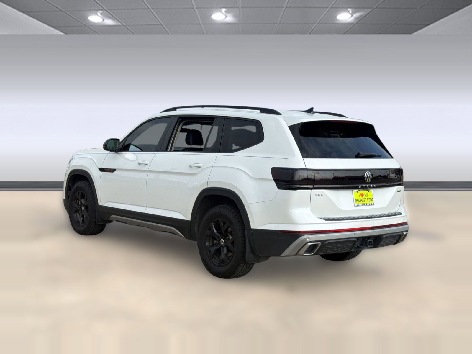 Used 2024 Volkswagen Atlas Peak Edition SEL AWD/4WD image 3