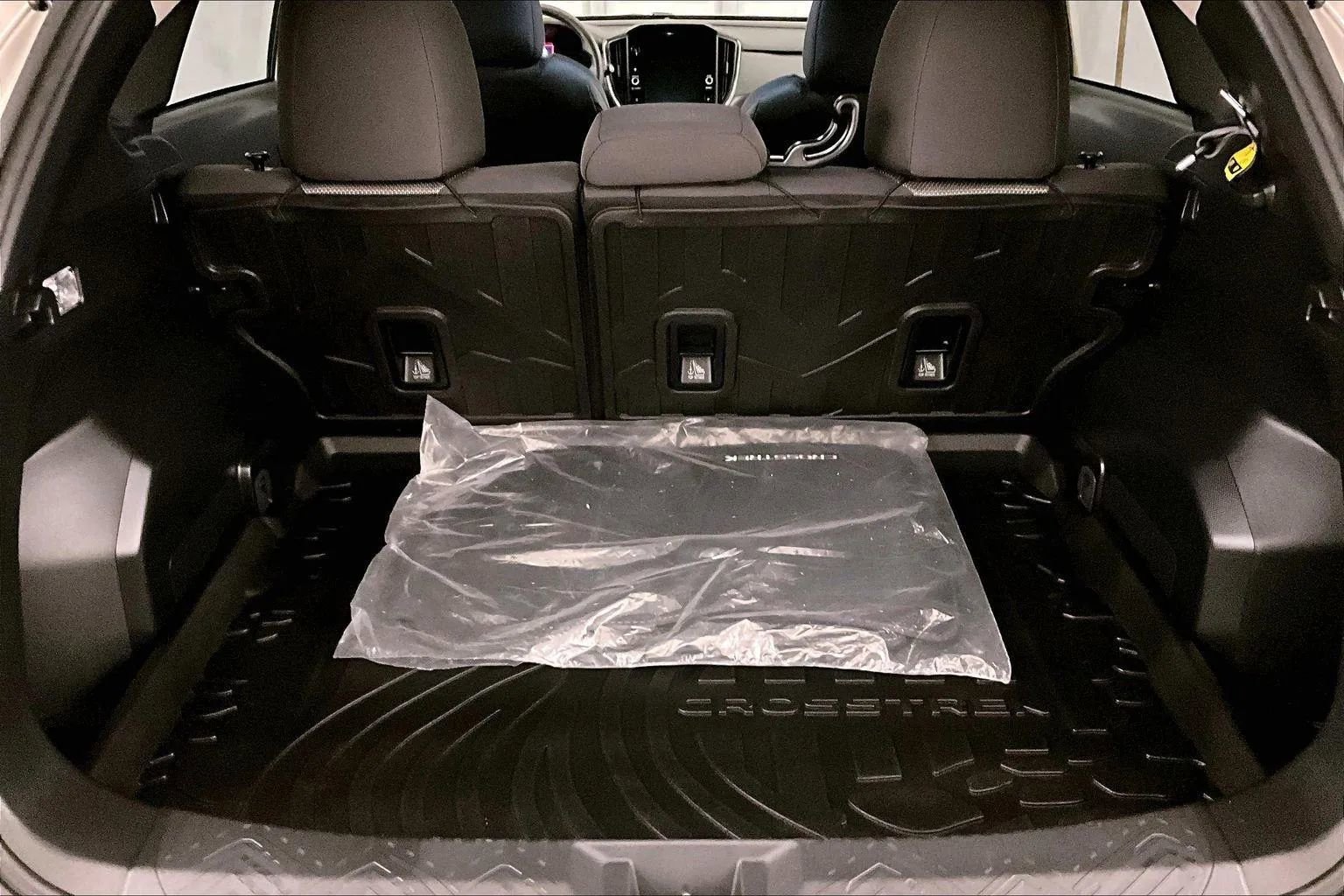 Used 2024 Subaru Crosstrek 2.0i Premium w/ Popular Package #3 image 33