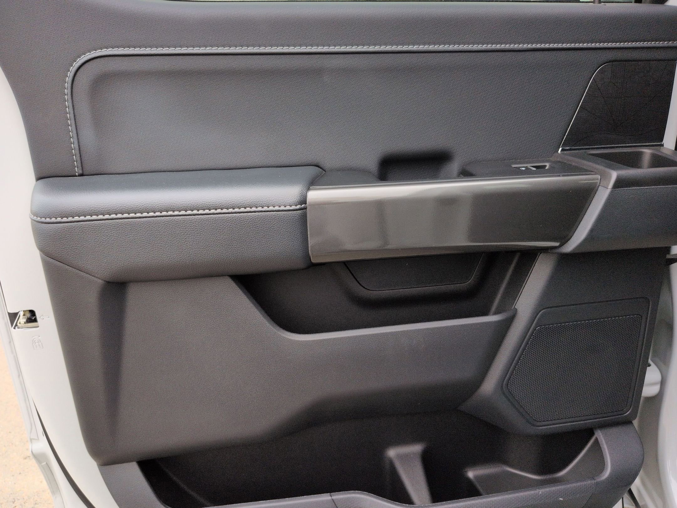 Certified 2023 Ford F150 XLT w/ Equipment Group 302A High image 27