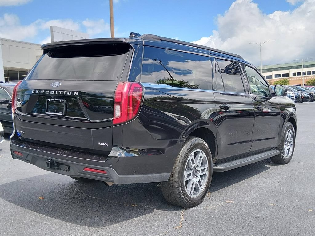 Certified 2025 Ford Expedition Max Active AWD/4WD image 3