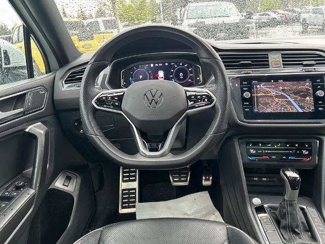 Used 2024 Volkswagen Tiguan SEL R-Line AWD/4WD image 9