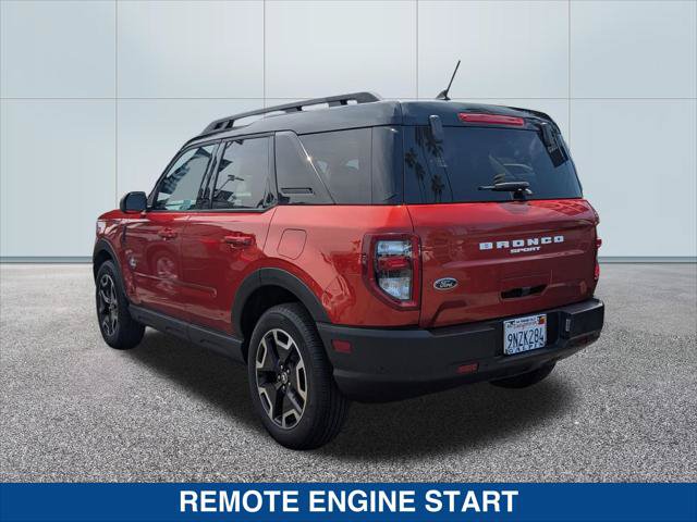 Certified 2024 Ford Bronco Sport Outer Banks w/ Tech Package AWD/4WD image 3