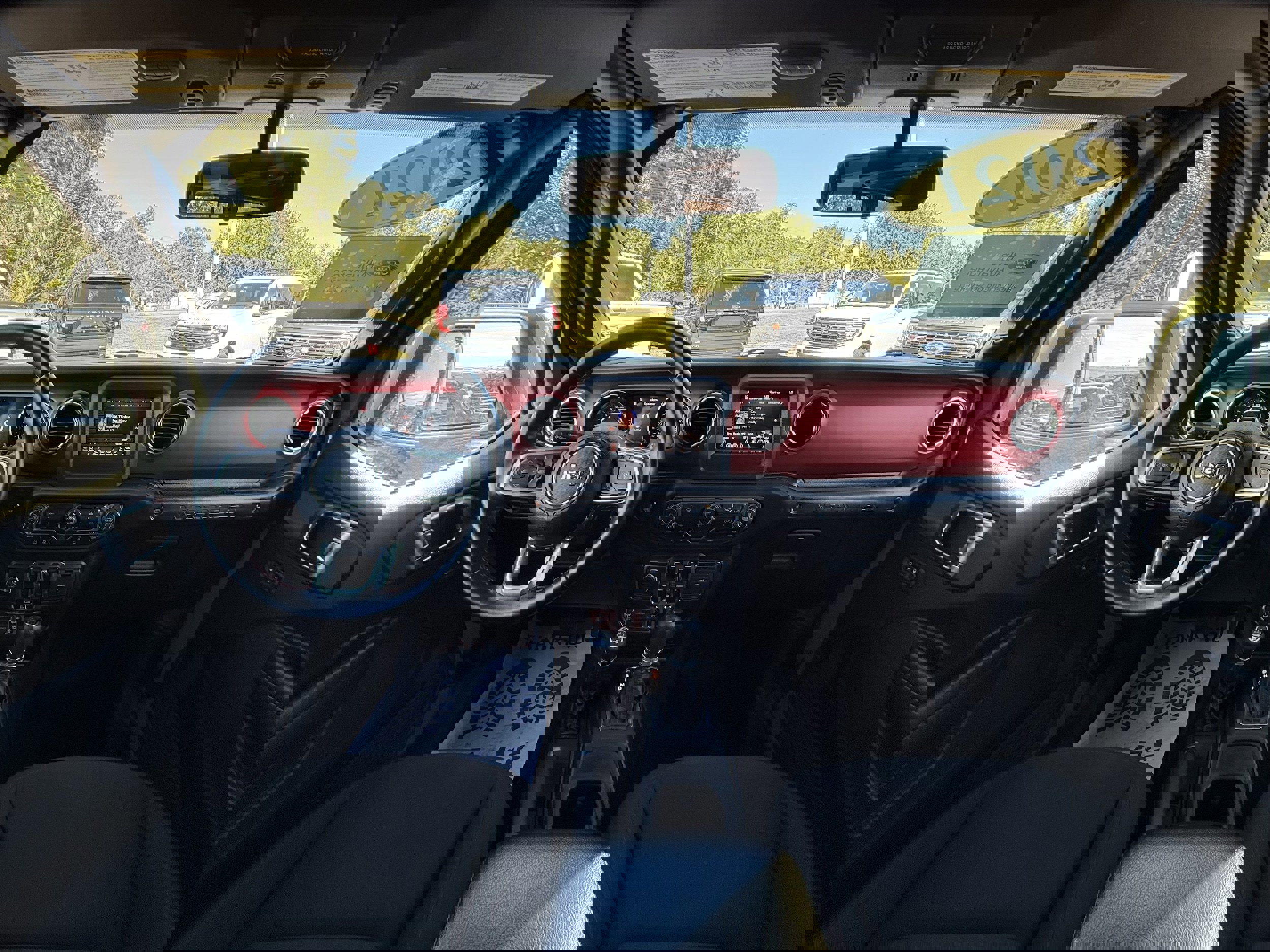 Used 2021 Jeep Wrangler Unlimited Rubicon image 12